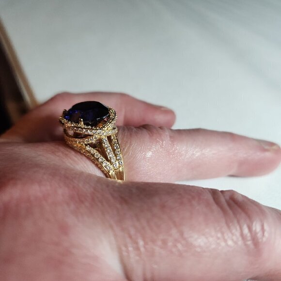 Bella Luce Tanzanite Diamond Simulants Yellow Ring - Picture 3 of 11